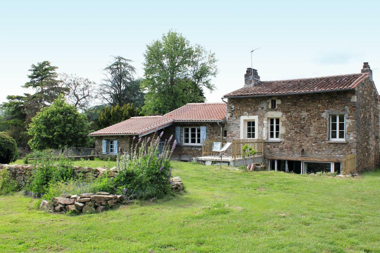 Вилла Gite La Grange De Jeanne Rancon Экстерьер фото